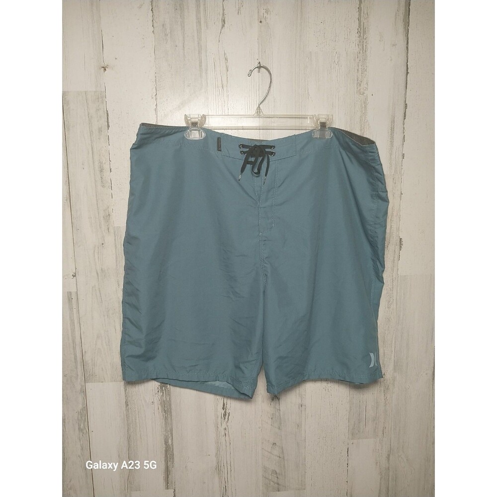 Hurley Mens Boardshorts Teal, size 40